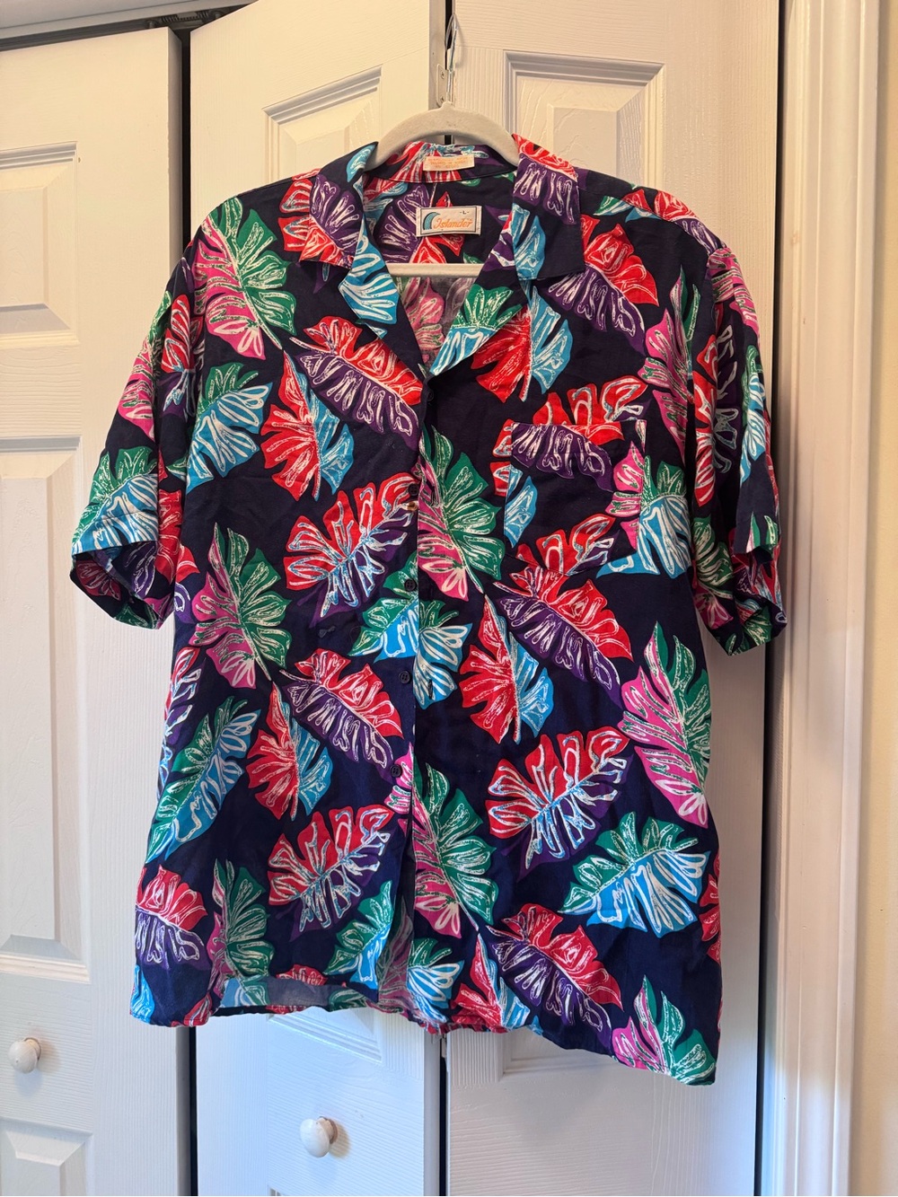 Vintage Hawaiian Islander Men’s Button Down
